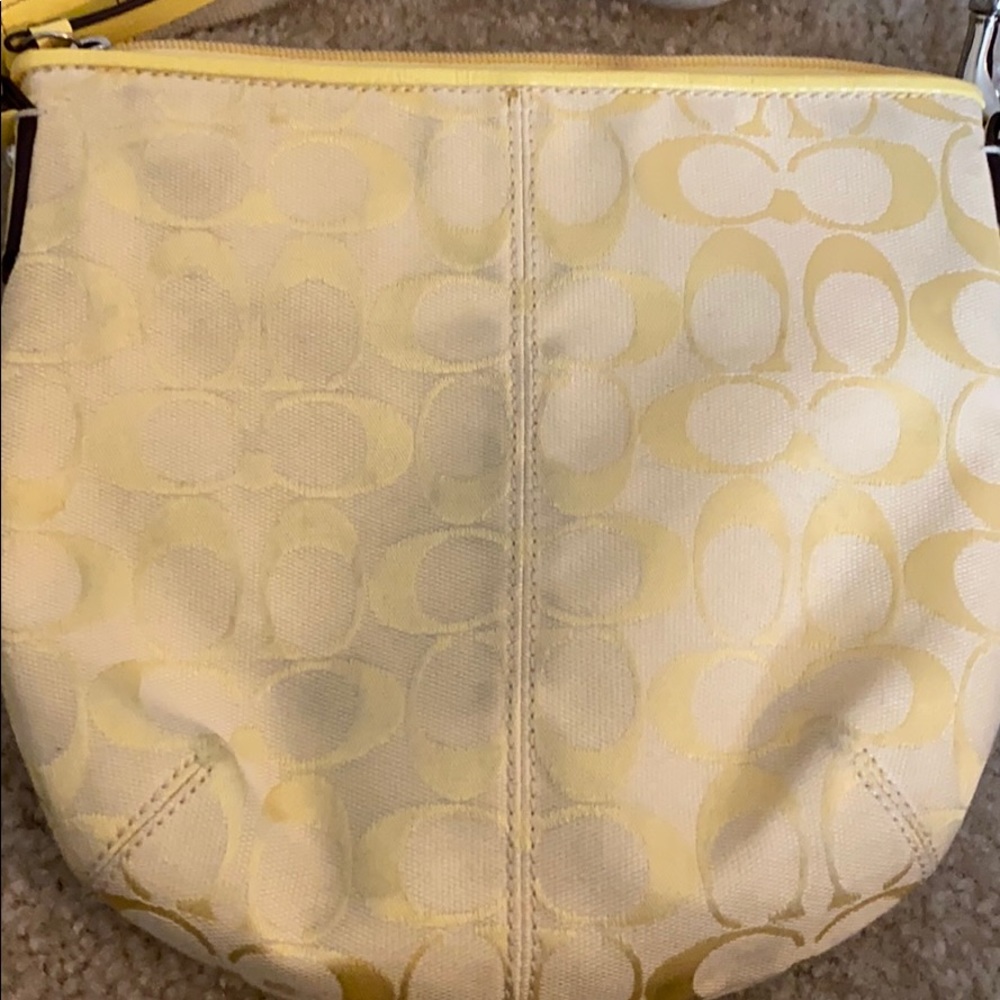 Coach Signature Collection Crossbody - Picture 3 of 5